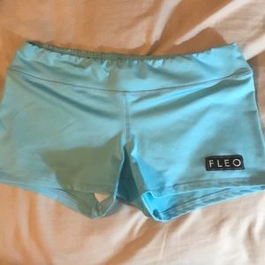 FLEO gently used 3.25” shorts.